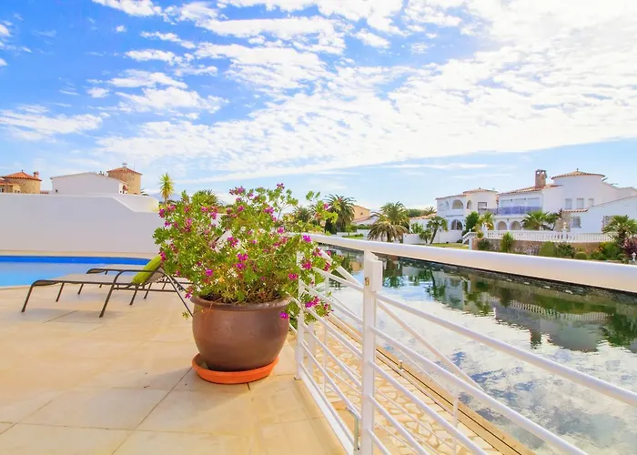 Leon Inmo Coral - 10190 Empuriabrava